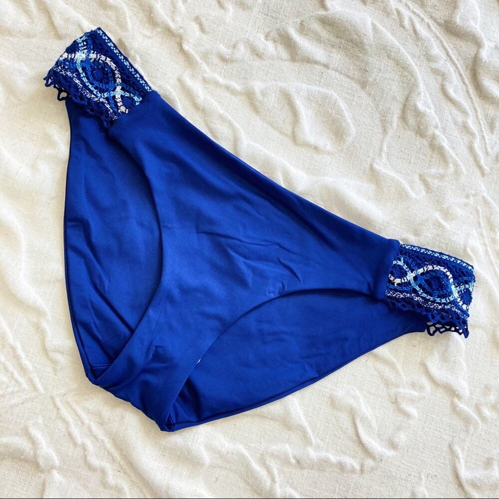 BOGO BECCA Crochet Bikini Bottoms New $58